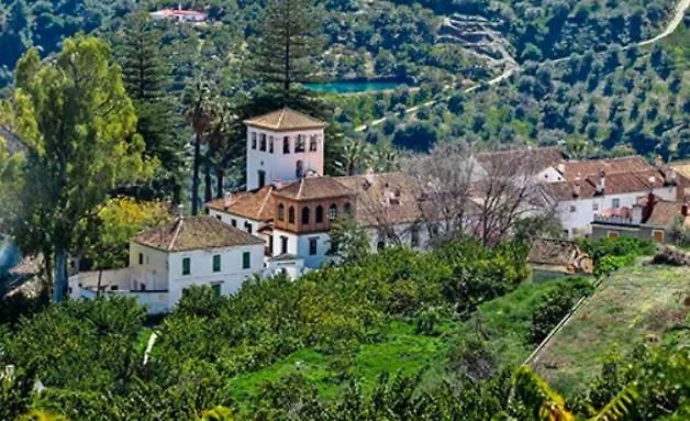 Palacete De Cazulas Bed and Breakfast *