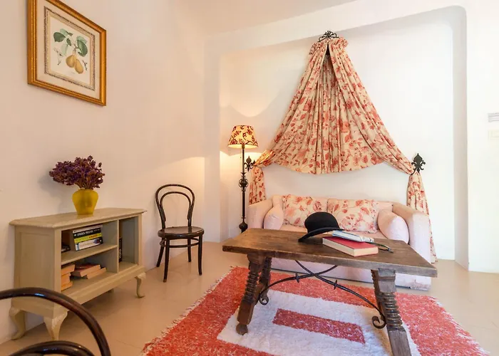 Palacete De Cazulas Bed and Breakfast