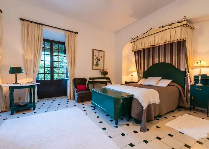 Bed and Breakfast Palacete De Cazulas Γρανάδα