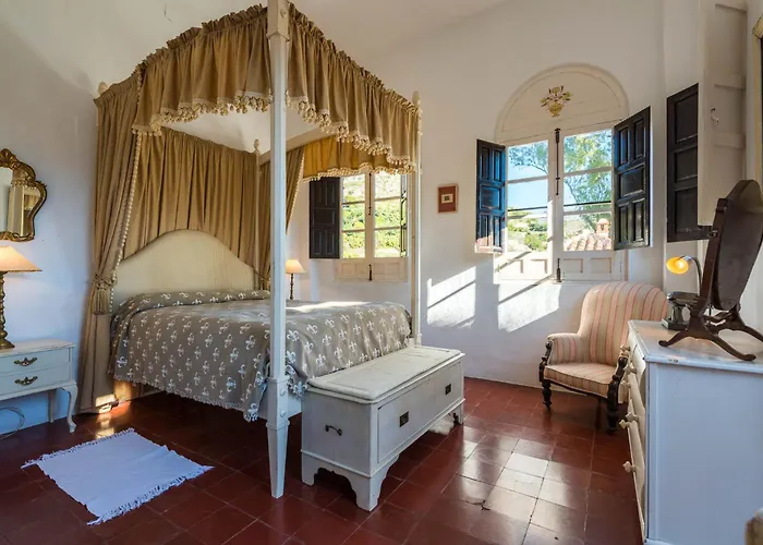 Palacete De Cazulas Bed and Breakfast Γρανάδα