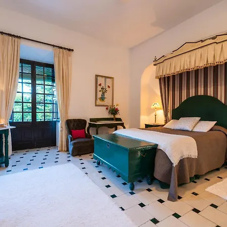 Bed and breakfast Palacete De Cazulas Granada